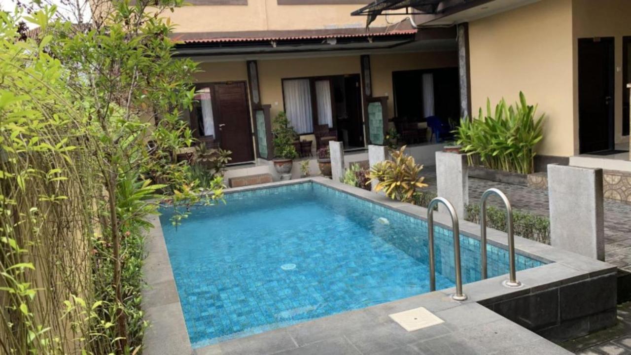 Taxa Uma Guest House Kuta Lombok Εξωτερικό φωτογραφία